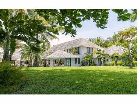 ile maurice - villa pieds dans l'eau - beau champ - mzimc558