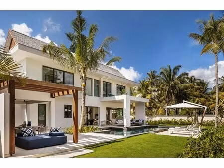 ile maurice - belle mare - villa de luxe au sein d'un resort 5* - mzimc553