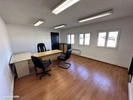 bureaux 20 m² puget-sur-argens