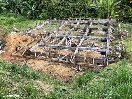 terrain 729 m² sainte marie