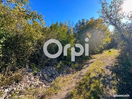 terrain 1 330 m² labeaume