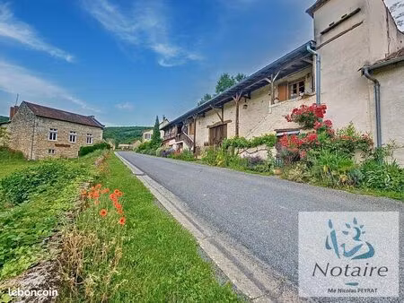 maison de village 4 pièces 150 m²