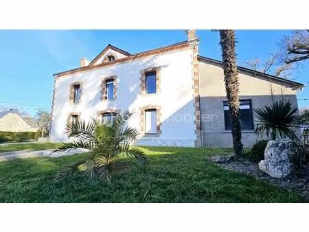 demeure de 200 m² à bains-sur-oust