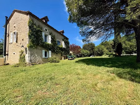 vente maison 15 pièces 374 m² berganty (46090)
