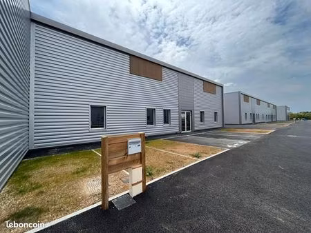 local industriel la jarne