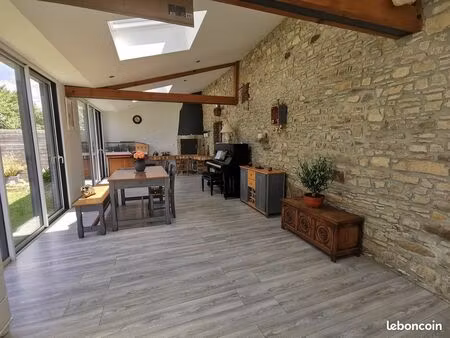 belle longère rénovée 6 pièces 157m²