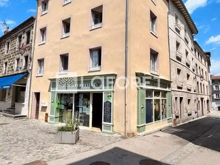 immeuble 4 pièces 74 m²