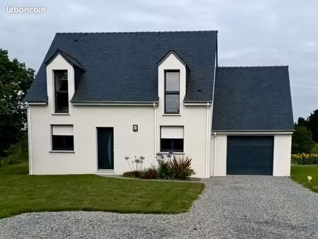 maison 6 pièces 101 m²