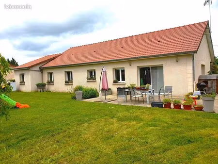 maison 6 pièces 165 m²