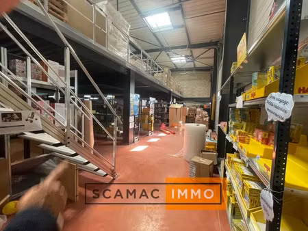 locaux mixtes de 430m²