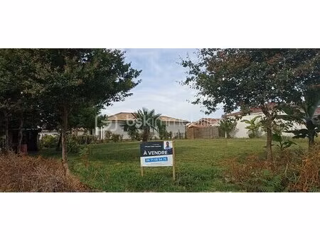 lotissement de 605 m² à oeyreluy