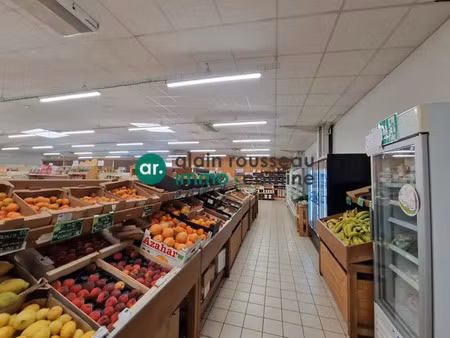 a vendre local d'activité à beaucouzé