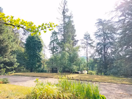 terrain charbonnières les bains 910 m2