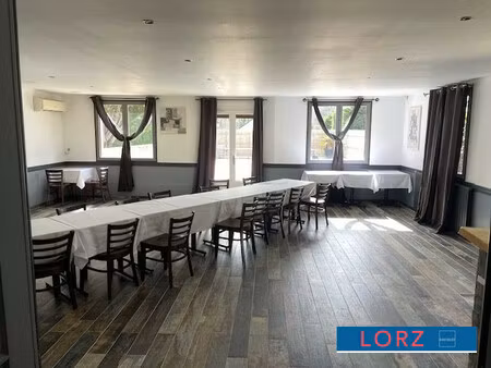 bar - restaurant & habitations