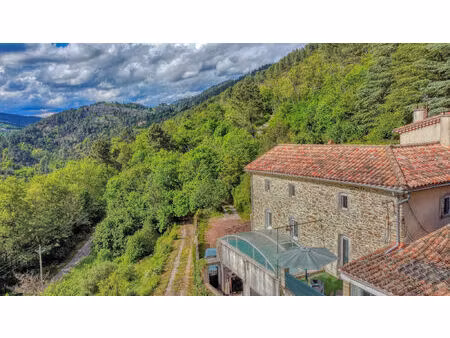 vente maison 7 pièces 132 m² sainte-cécile-d’andorge (30110)