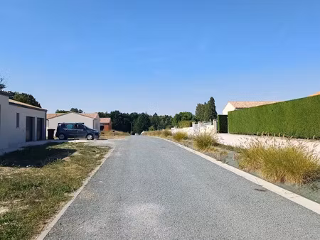 vente terrain à batir 837 m² à saintes (17100)  69 000 €