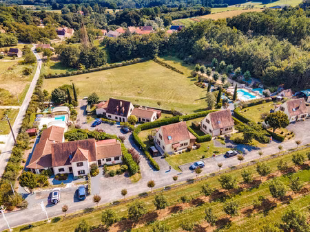 maison/villa de standing à castelnaud-la-chapelle