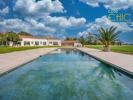 villa de qualité à saint laurent d'aigouze