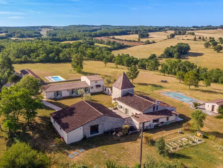 maison haut de gamme à mauroux