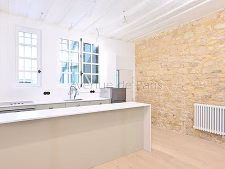 maison à paris 4ème