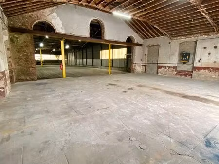 location de garages et de box de stockages - hivernage camping-car/caravane