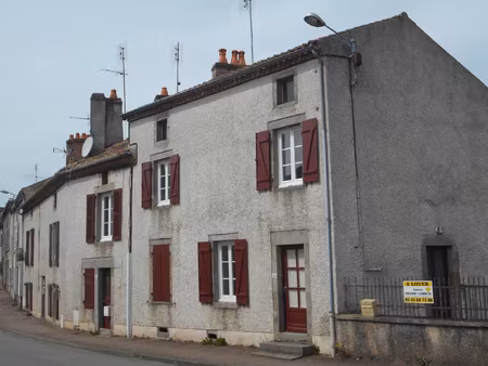 immeuble de 4 appartements avec cour commune