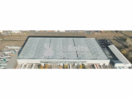 st etienne nord - bâtiment logistique de 10 000 m²