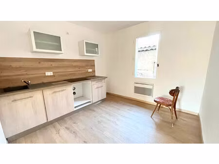 immeuble apt 12 pièce(s) de 350 m2