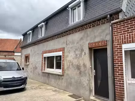immeuble de rapport avec 3 logements loués et rénovés à aves