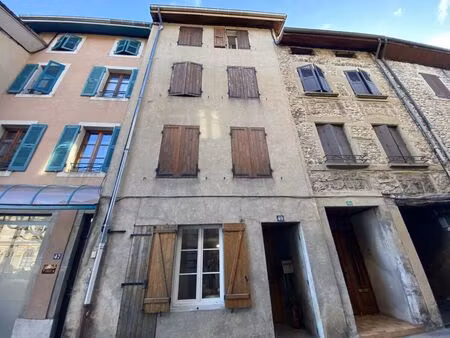 vente immeuble 190m2 saint-jean-en-royans 26190 - 210000 € - surface privée