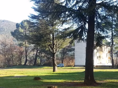 location appartement 4 pièces 65 m² à saint-florent-sur-auzonnet (30960)  558 €