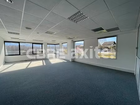 location bureau chavanod 120 m²