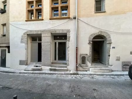location commerce 174 m² à lyon 1 (69001)
