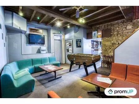 vente commerce 1 pièce 110 m² bressuire (79300)