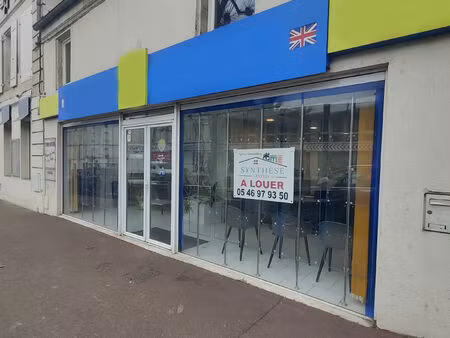 location commerce 3 pièces 145 m² à saintes (17100)