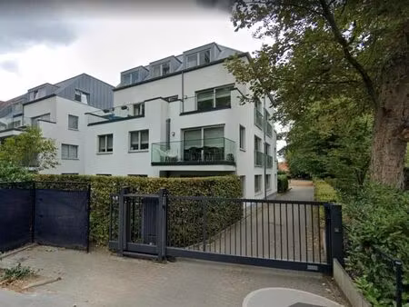 garage à louer à watermael-boitsfort (vay11525)