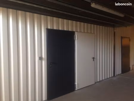 box / garde meubles en self stockage