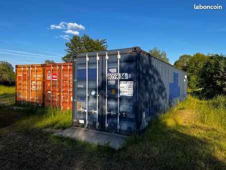 box de stockage 28m2 66m3