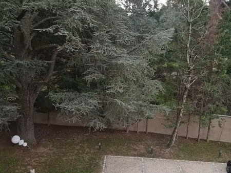 parking à louer écully centre