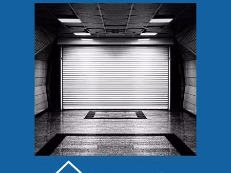 diverse garage/ autostaanplaatsen rand ieper