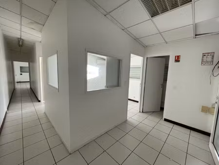 local de 75m2 moudong sud