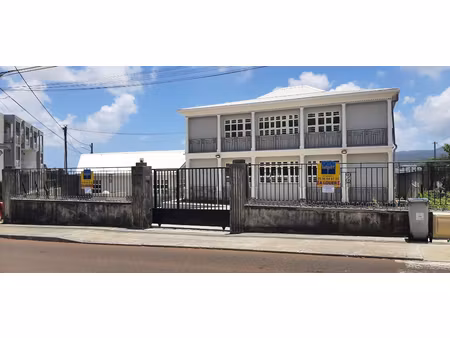 local d'activité exclusivement medical ou paramedical fort de france 1 pièce(s) 17 m2