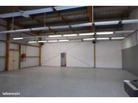 local commercial 220 m² fouquieres les bethune