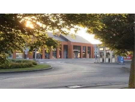 philippeville commerce de 452 m² à louer