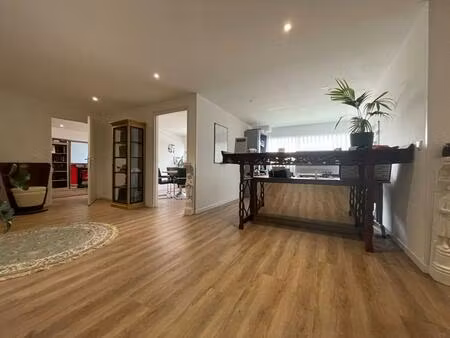 local commercial roquebrune sur argens 5 pièce(s) 104 m2