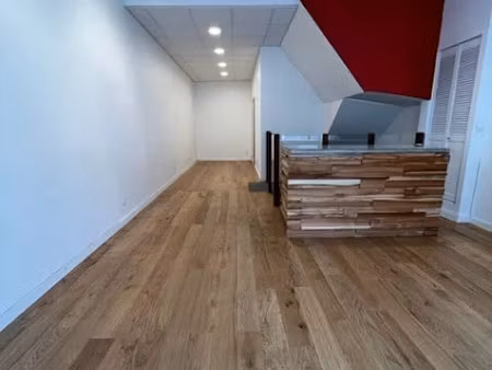 vente locaux professionnels 60.5 m² à saint-médard-en-jalles (33160)  271 000 €
