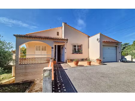 maison berre-les-alpes 145 m² t-6 à vendre  499 000 €