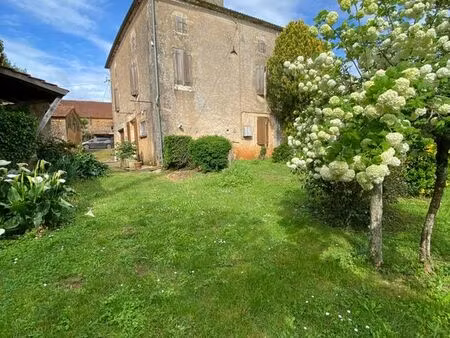 maison 6 pièces 160 m²