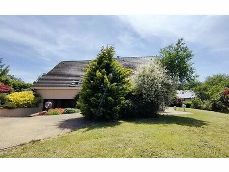 maison bois-l'évêque m² t-5 à vendre  370 000 €