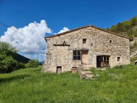 vente maison 9 pièces 285 m² bouvières (26460)